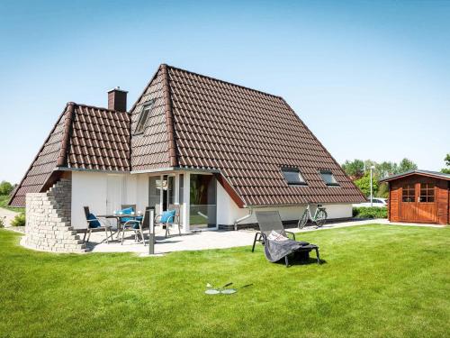 Holiday Home Cuxland Ferienpark-3 by Interhome in Dorum Neufeld, Deutschland
