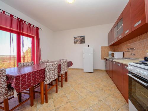  Apartment Jasna in Anić
