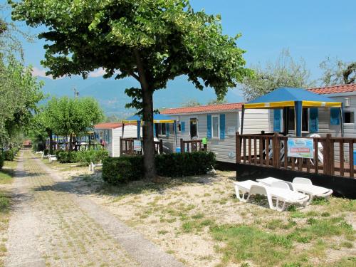  Holiday Home Eden-1 by Interhome in San Felice del Benaco