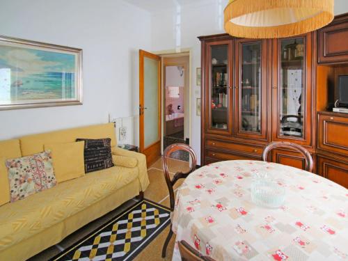  Apartment Cristina by Interhome in Cerisola
