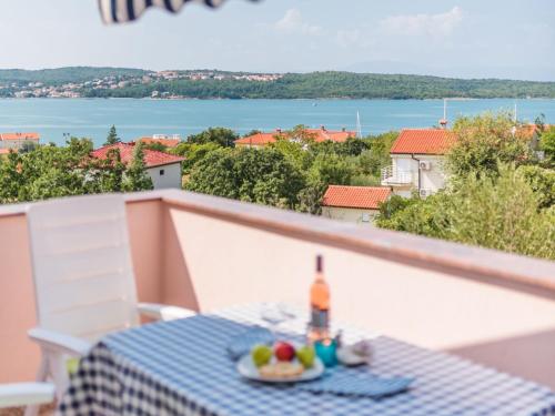  Apartment Fenix-4, Unterkunft in Klimno