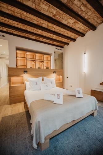 Petit Luxe St. Pere - Apartment - Terrassa