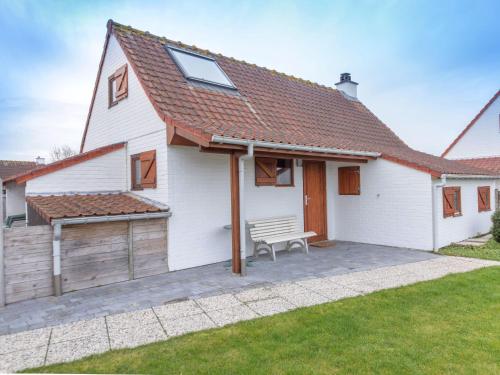  Holiday Home Polderhuis 78 by Interhome in De Haan