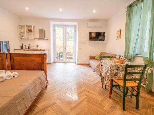  Apartment Alighieri by Interhome in Bolsena