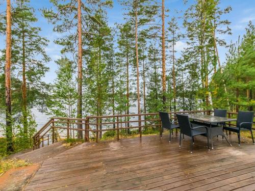 Holiday Home Aurinkoranta by Interhome