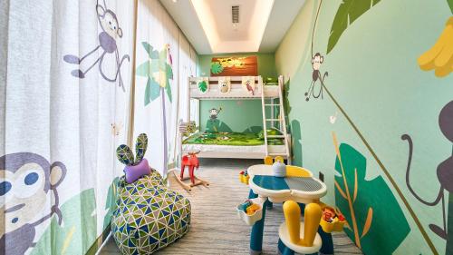 InterContinental Nantong by IHG-Best view of yangtze