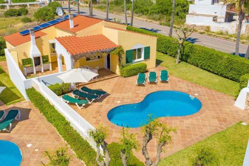 Linardo 1 Villa con piscina y aire acondicionado a 300m de la playa gîte à louer Cala Santandria