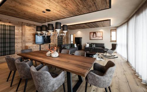 Penthouse Apartment