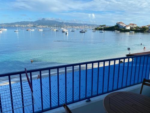 Appartements les pieds dans l'eau in Les Trois Ilets