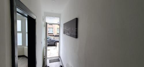 Amaz 4bd with 3 bt in bootle gîte à louer New Brighton