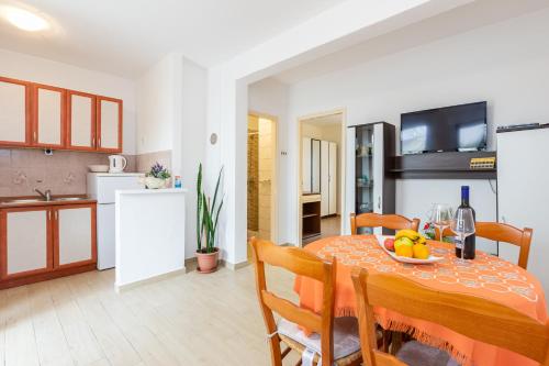 Apartments Sucur with Terrace 5