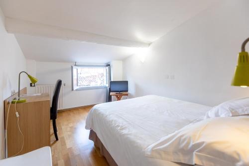 Hôtel Edmond Rostand - image 12