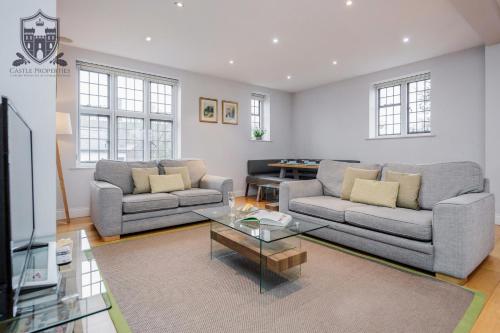 Castle Properties:Eton-The College 3