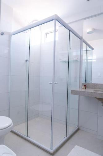 Apto 2 suites com elevador no Frances -Adm Nutelss