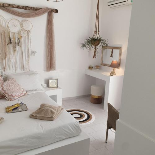 Youth Hostel Anna in Santorini