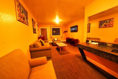Sandals Inn