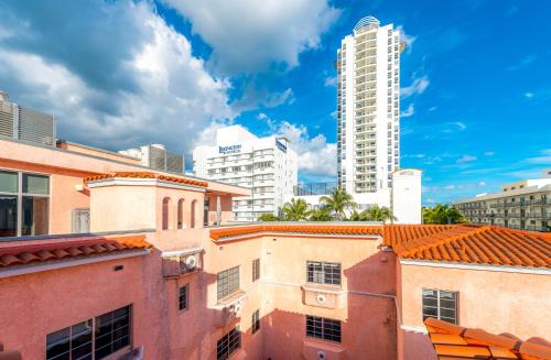 Secret Garden Miami Beach - image 12