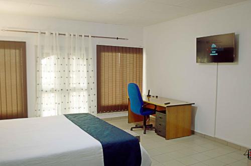 BAOBAB LODGE