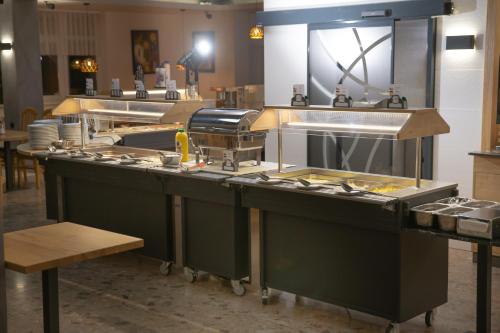 Wellness Hotel Astra - image 4