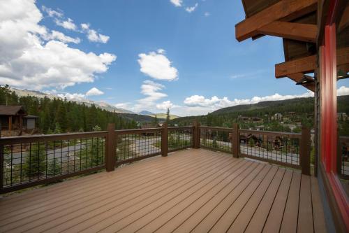 Spacious Elegance, 5 en-suites, hiking trail to town, packed with amenities!, Breckenridge (photo 7)