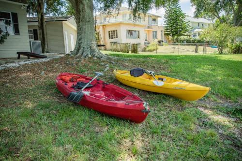 Lake Silver V - Lake House with Dock - Legoland Getaway!