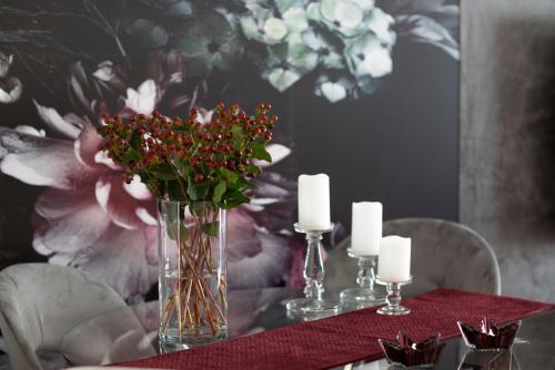 Deka luxury apartment in 아기오이 아나르기로이