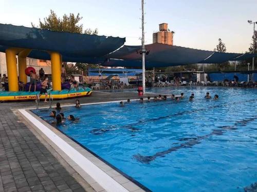 泳池, נוריתא in 卡法耶海茲克爾