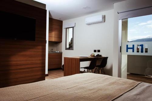 2 twin beds