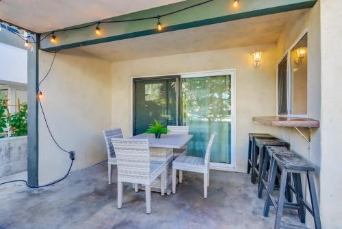 Manhattan Shores 5 Apts - image 7