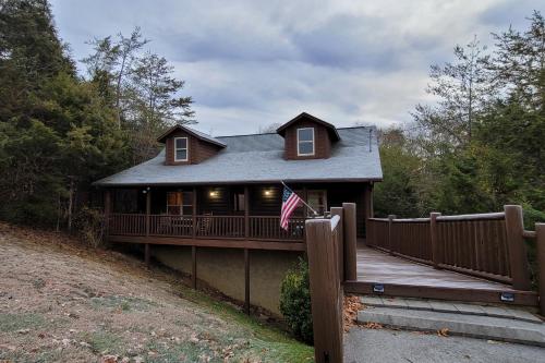 Stone Bridge Retreat in Sevierville, USA