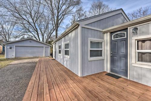 Lakeland Cottage - half Mile to St Croix River in 雅富頓 (MN)