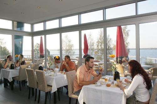Restaurant, Strandhotel Senftenberger See in Senftenberg
