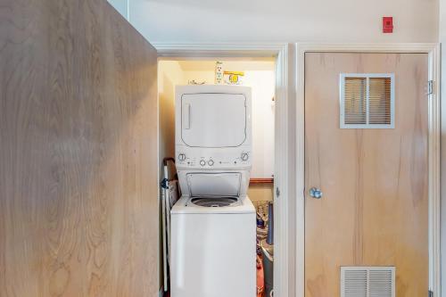 At the Crossroads in 弗里斯科