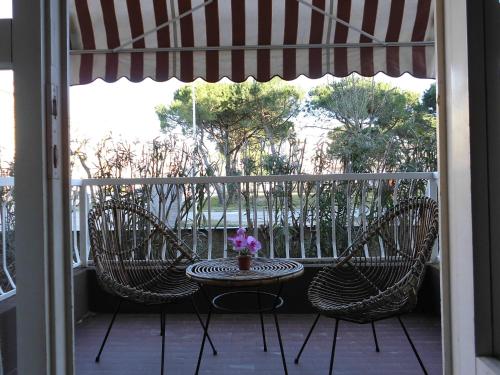 Enjoy the pool of our cozy flat - Beahost - Apartment - Porto Santa Margherita di Caorle