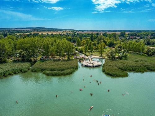 Balatontourist Berény Naturist Camping - Hotel - Balatonberény