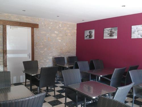 Pub/Lounge, Hotel Les Petits Oreillers in Saint-Martin-d'Ardeche