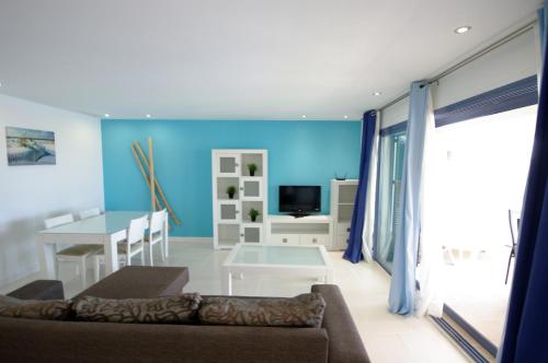 Two-Bedroom Apartment image 4