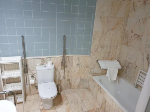 Apulia Praia Hotel - image 4