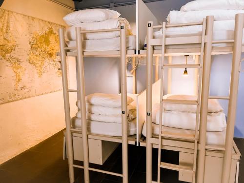 Safestay Lisbon - image 2