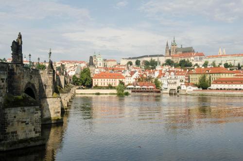 Wishlist Prague Residences - Charles Bridge Karlova - image 3