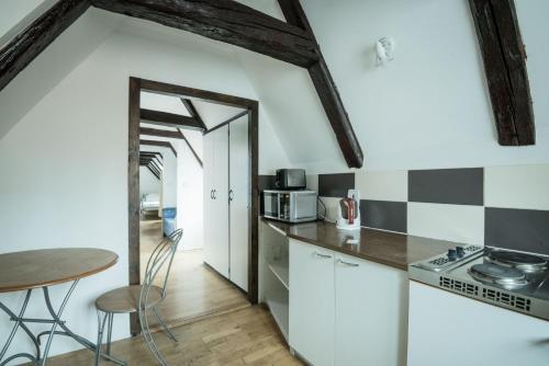 Charles Bridge Hostel & Apartments near Lesser Town