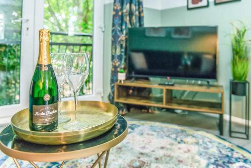 Pipkin Place Serviced Apartment Coventry Pipkin Place Serviced Apartment Coventry