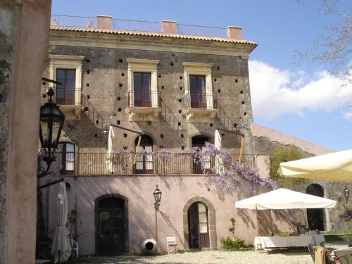  La Rocca Della Rosa, Zafferana Etnea bei Stazzo