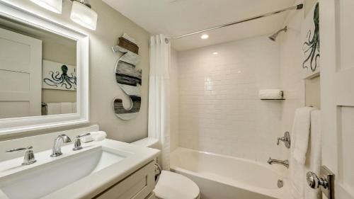 Canal Lower-Gorgeous 3 bed 3 bath near SK Village - image 2