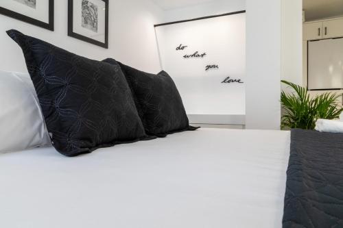 Sandras luxury studio apartment