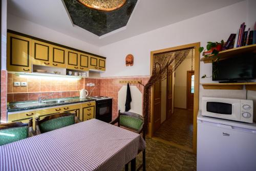 Apartment Gebrt in Rokitņica nad Jizerou