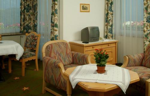 Hotel Stern - image 2