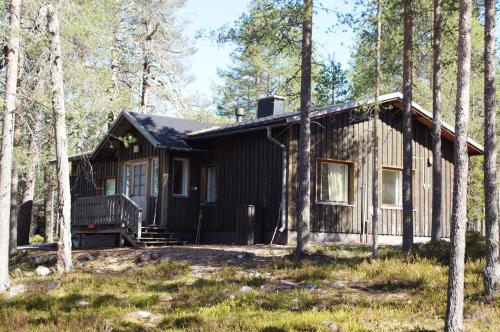 Large Two-Bedroom Cottage with Sauna