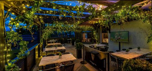 Newmachar Hotel - image 14