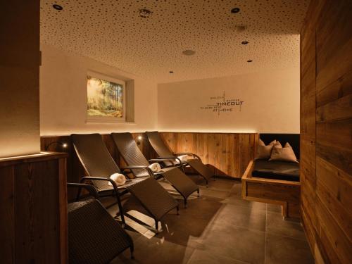 สปา, Sun Lodge in เอเบเนอ